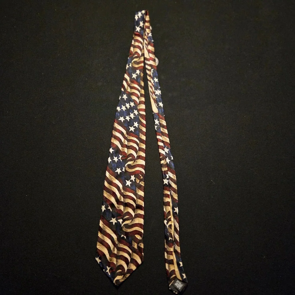 Tango by Max Raab Mens Silk Americana Flag Tie